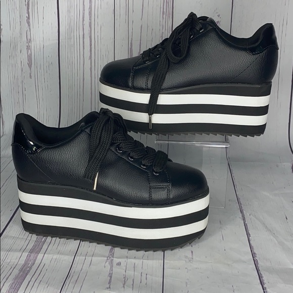 YRU Shoes - YRU Platform Sneaker Cute To The Core Stripe 7